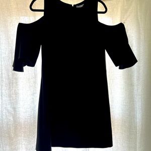 Alice and Olivia black size 10 cold shoulder dress
